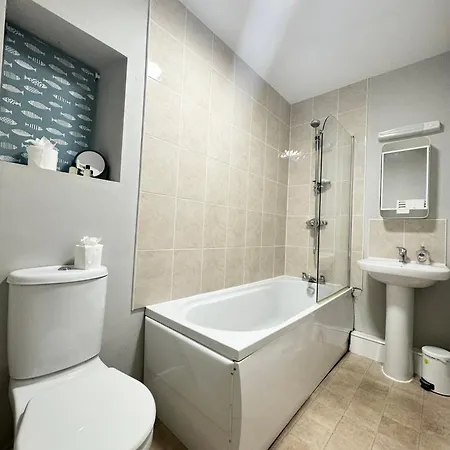 Warehouse Apartments, - District *